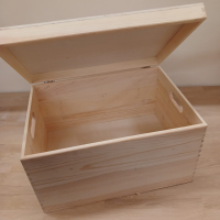 Mooie houten kist, twee maten 